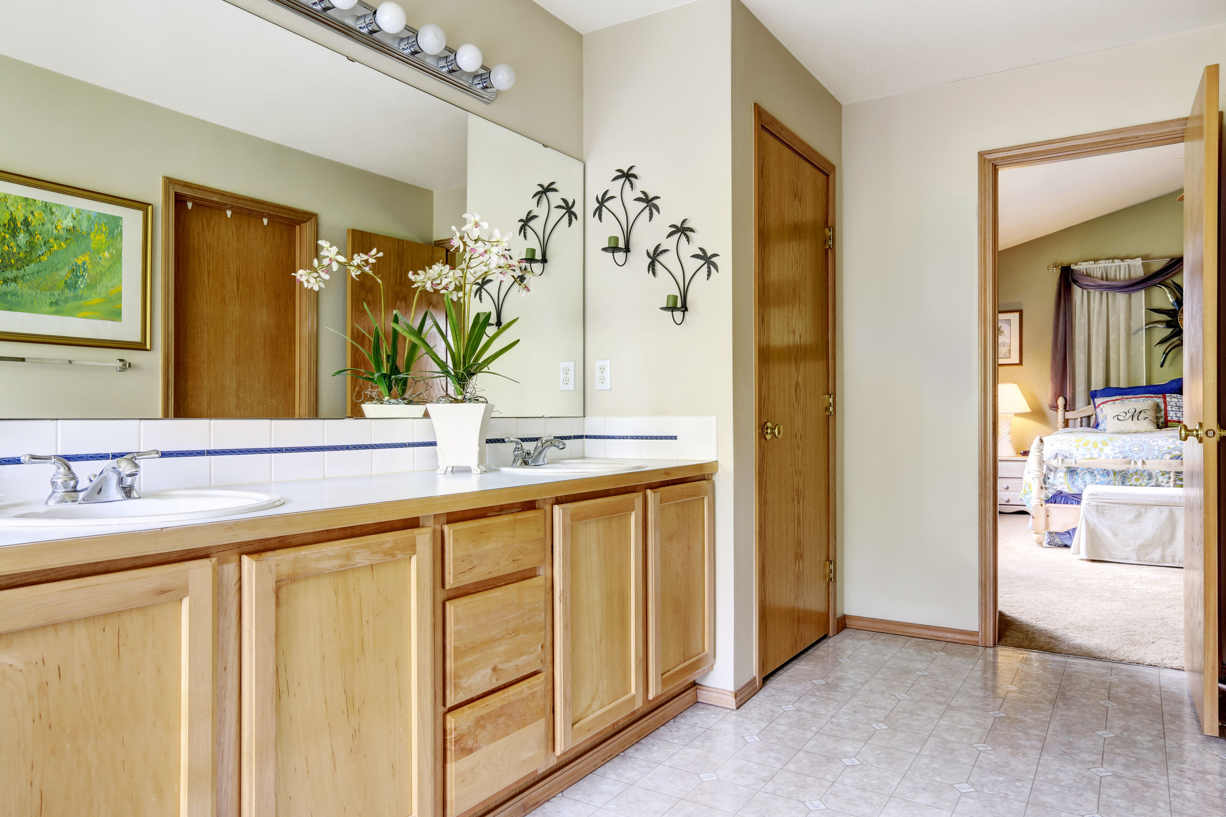 Ideas for Custom Bathroom Cabinets in Port St. Lucie, Florida