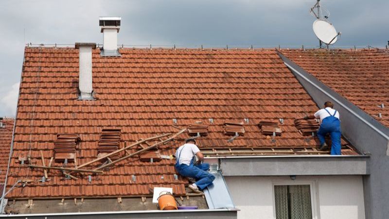 Choosing A Roofing Contractors in Charleston SC For Repairs