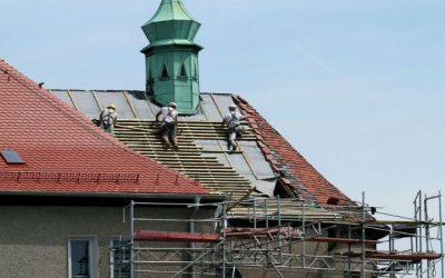 Why Hire Professional Residential Roofing Contractors in North Fort Myers, FL?